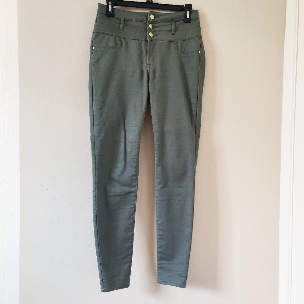Charlotte Russe Refuge High Waisted Jeggings